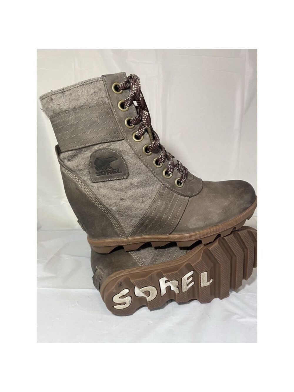 Sorel Lexie Boots Size 7.5 Ankle Winter NL3778-297